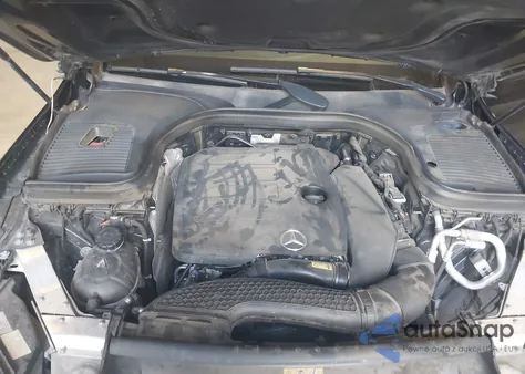 2020 Mercedes-Benz Glc 300 z USA, uszkodzony, nr VIN WDC0G8DBXLF719922